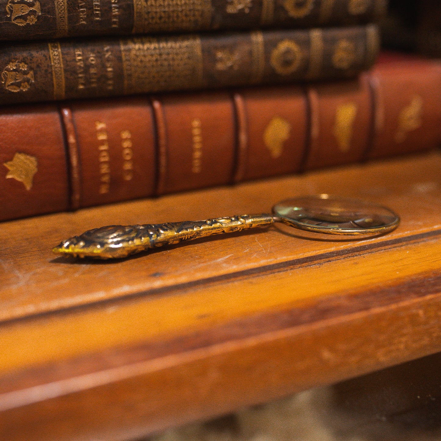 Antique Ladies Brass Magnifying Glass