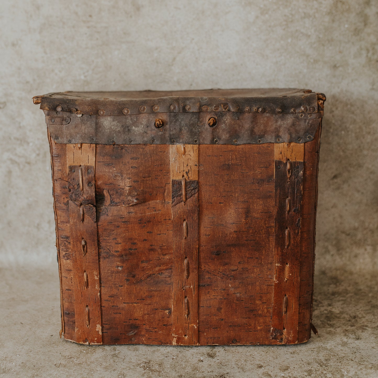Swedish Bärkont Fist Trunk