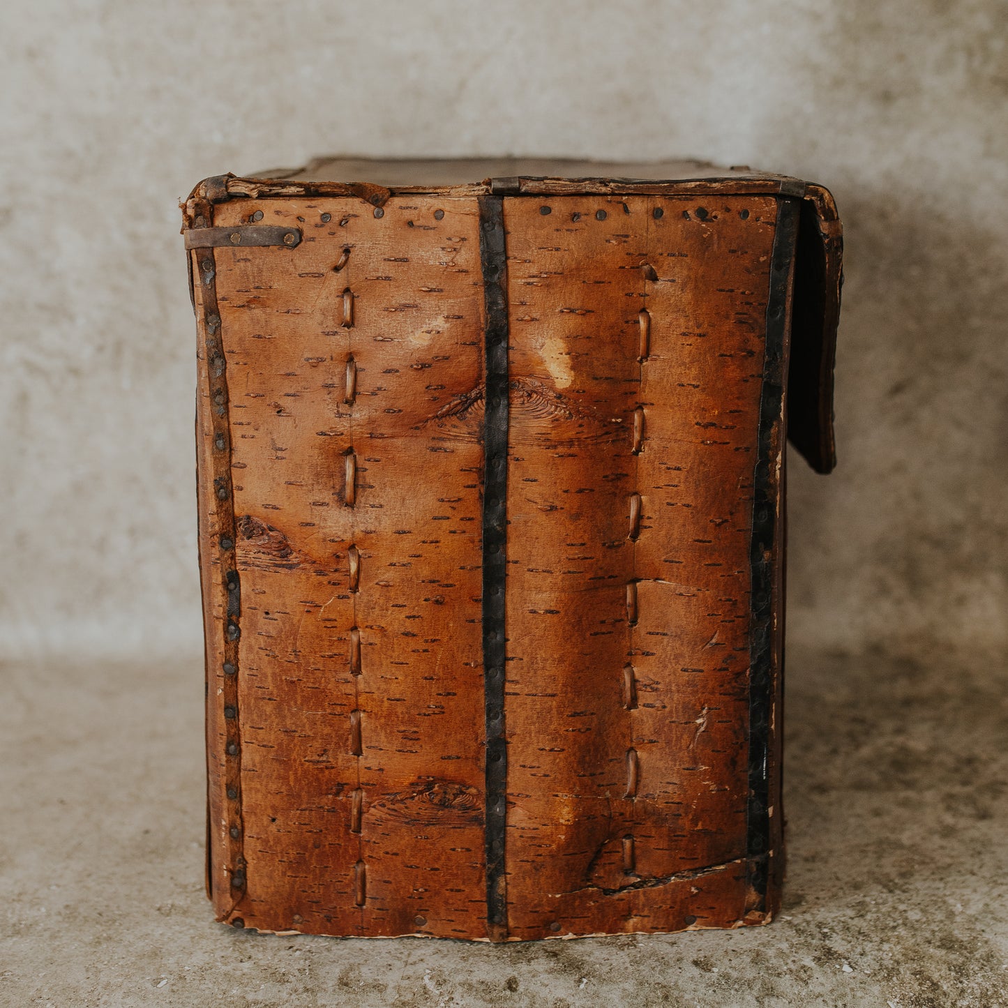 Swedish Bärkont Fist Trunk