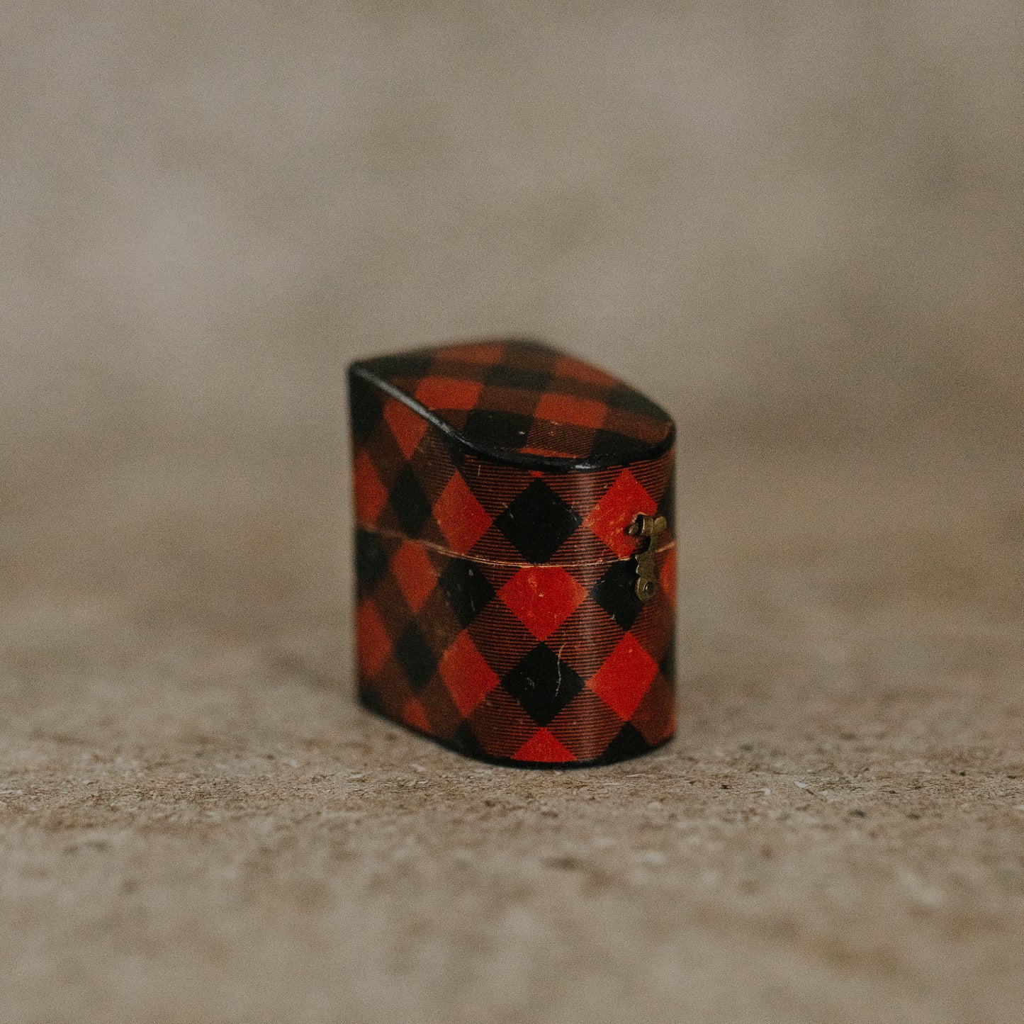 Tartanware Thimble Case with Thimble