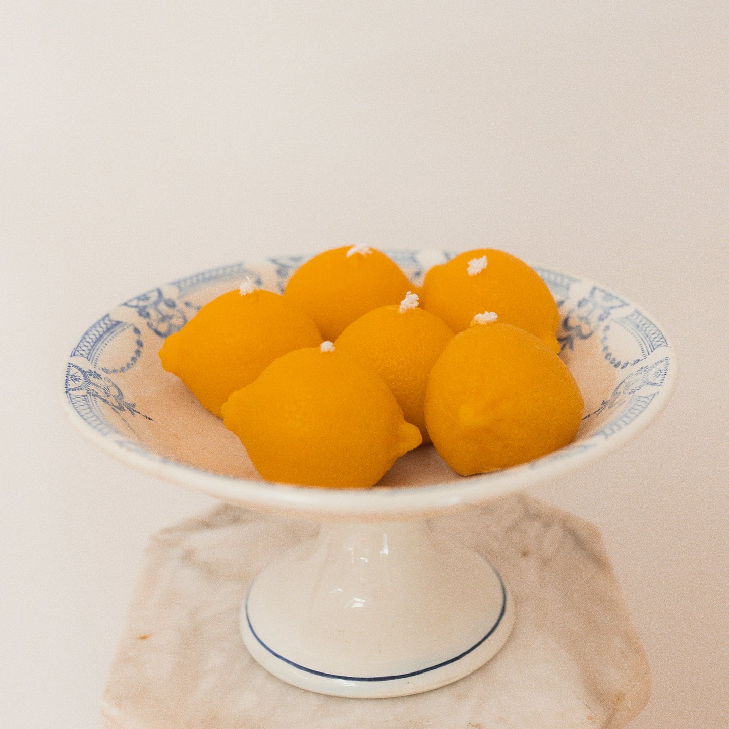 Lemon Grove Beeswax Candle