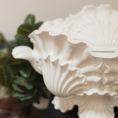 Vintage Mottahedeh Italian Shell Soup Tureen