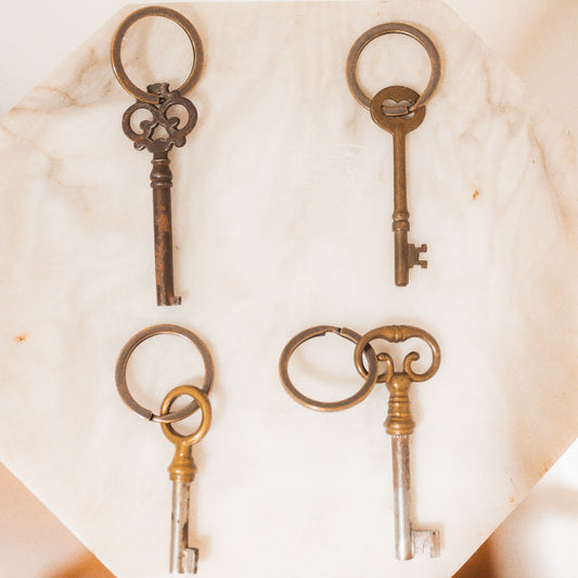 Antique Skeleton Key Chain