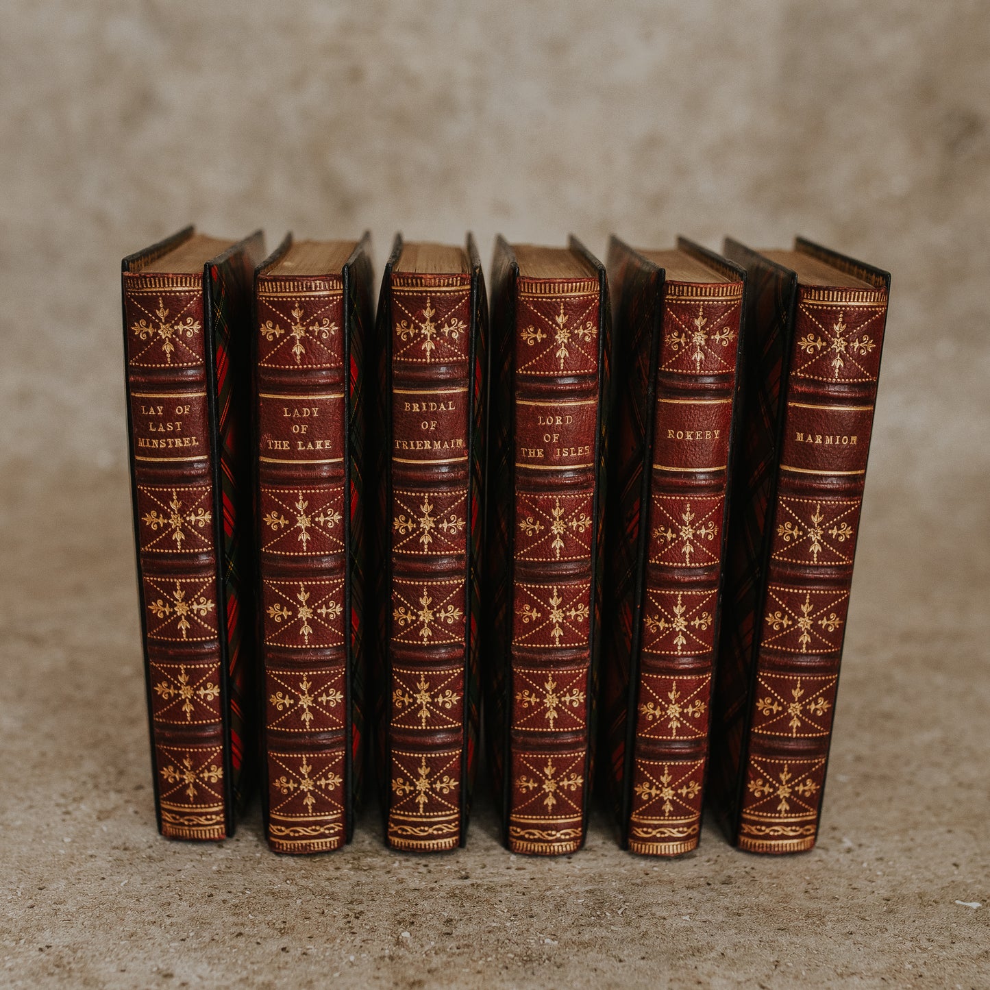 Scott's Poetical Works Tartanware Book Set