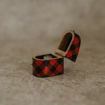 Tartanware Thimble Case with Thimble
