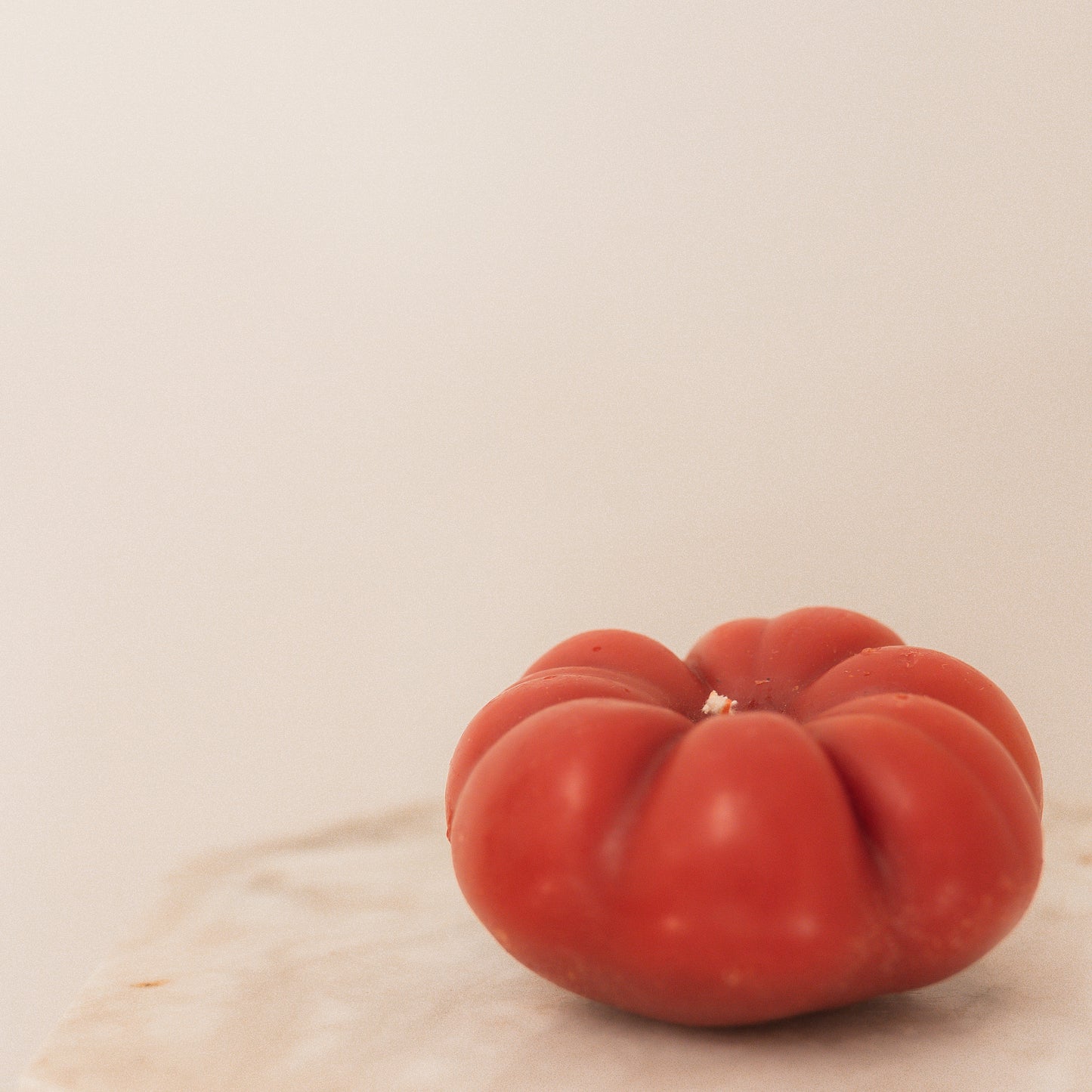 Heirloom Tomato Beeswax Candle