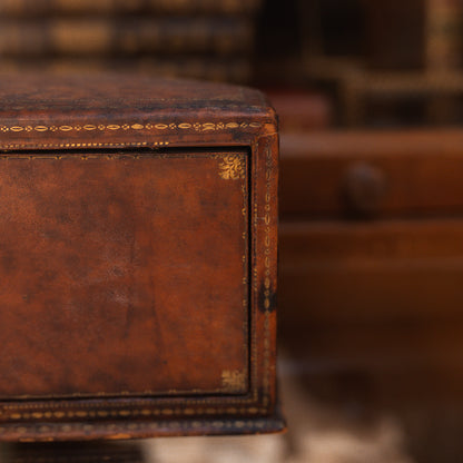 Antique Leather Swivel Box With Key