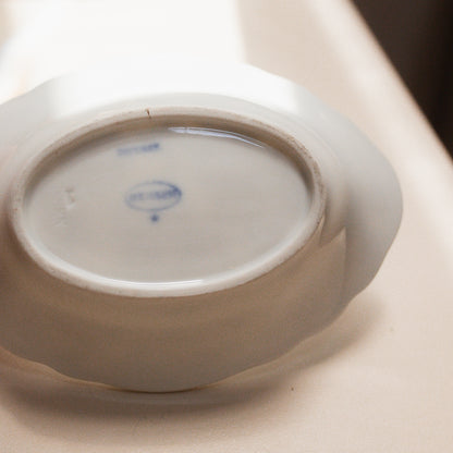 Meissen Blue Onion Soap Dish