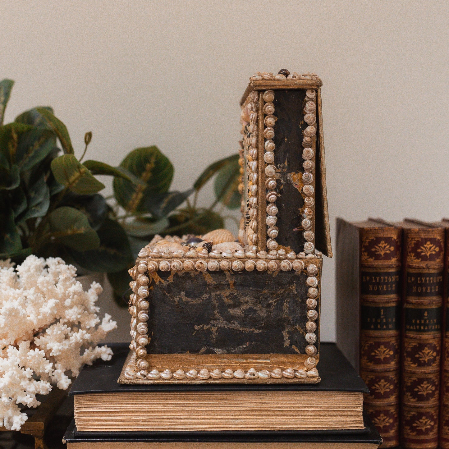 Vintage Sailor Sea Shell Clock & Jewelry Box